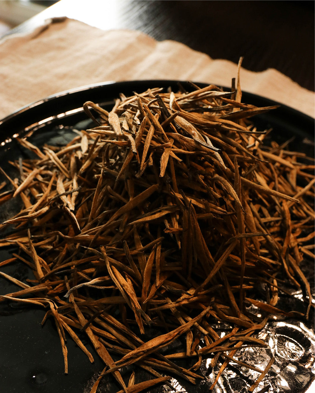 ЗОЛОТІ ГОЛКИ